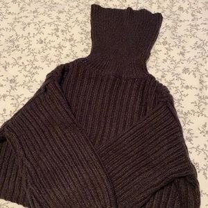Cropped turtleneck sweater